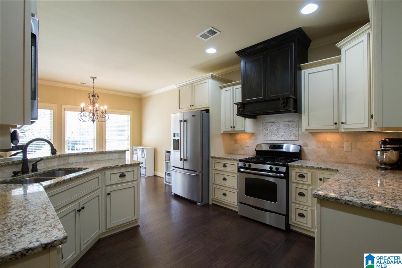 267 Strathaven Lane Pelham, AL 35124 - Photo 13 of 50 Gallery Image 13