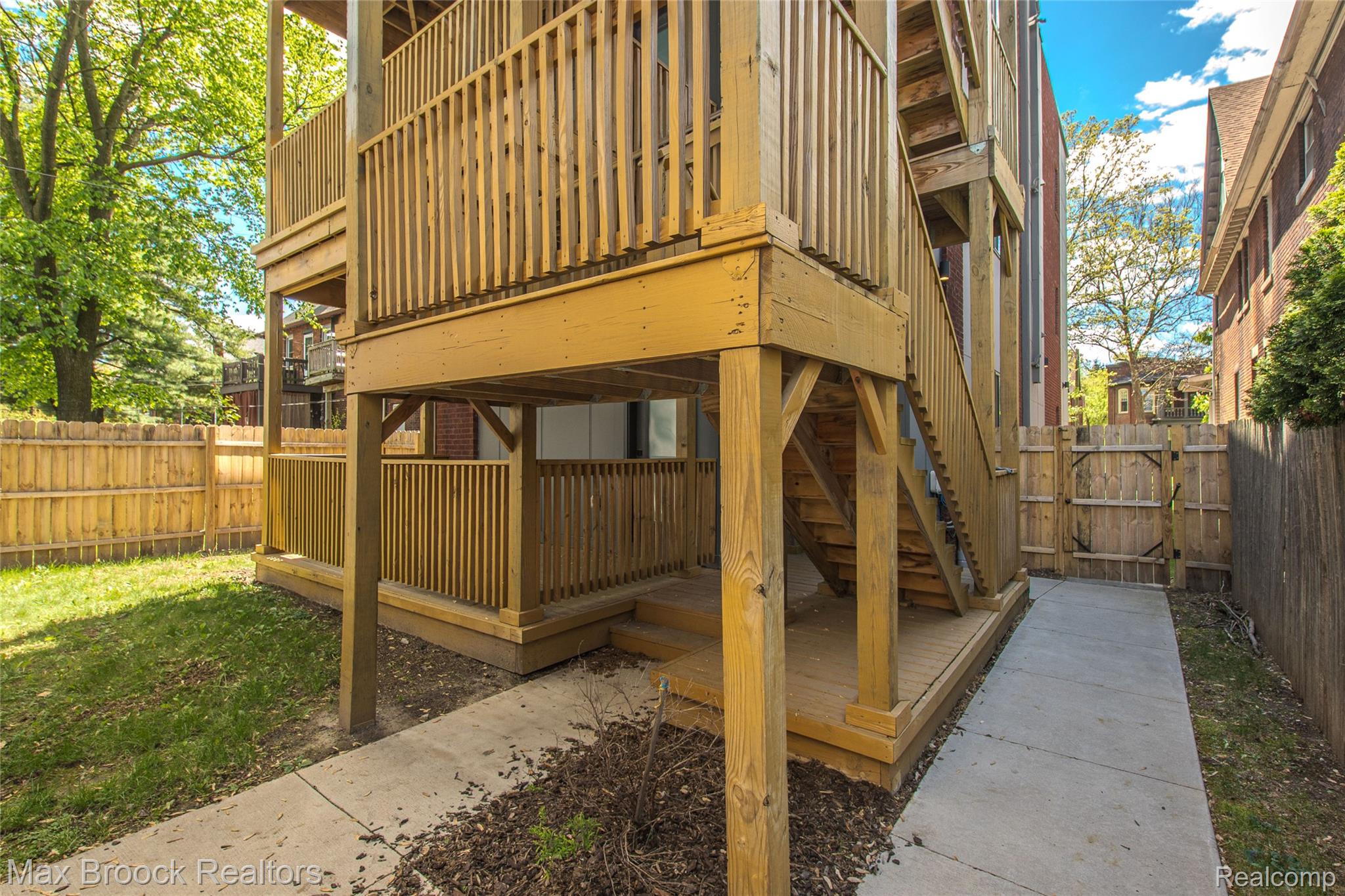 4530 Commonwealth Street, Unit 1 Detroit, MI 48208 - Photo 53 of 66 v511624_10.jpg