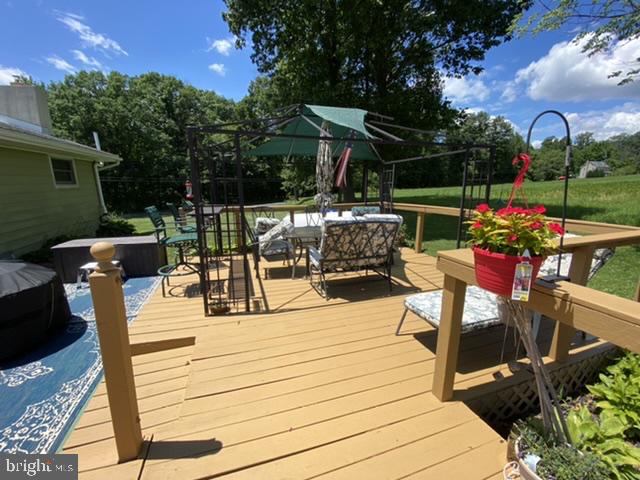 43 Campsite Road Bernville, PA 19506 - Photo 16 of 27 Gallery Image 16