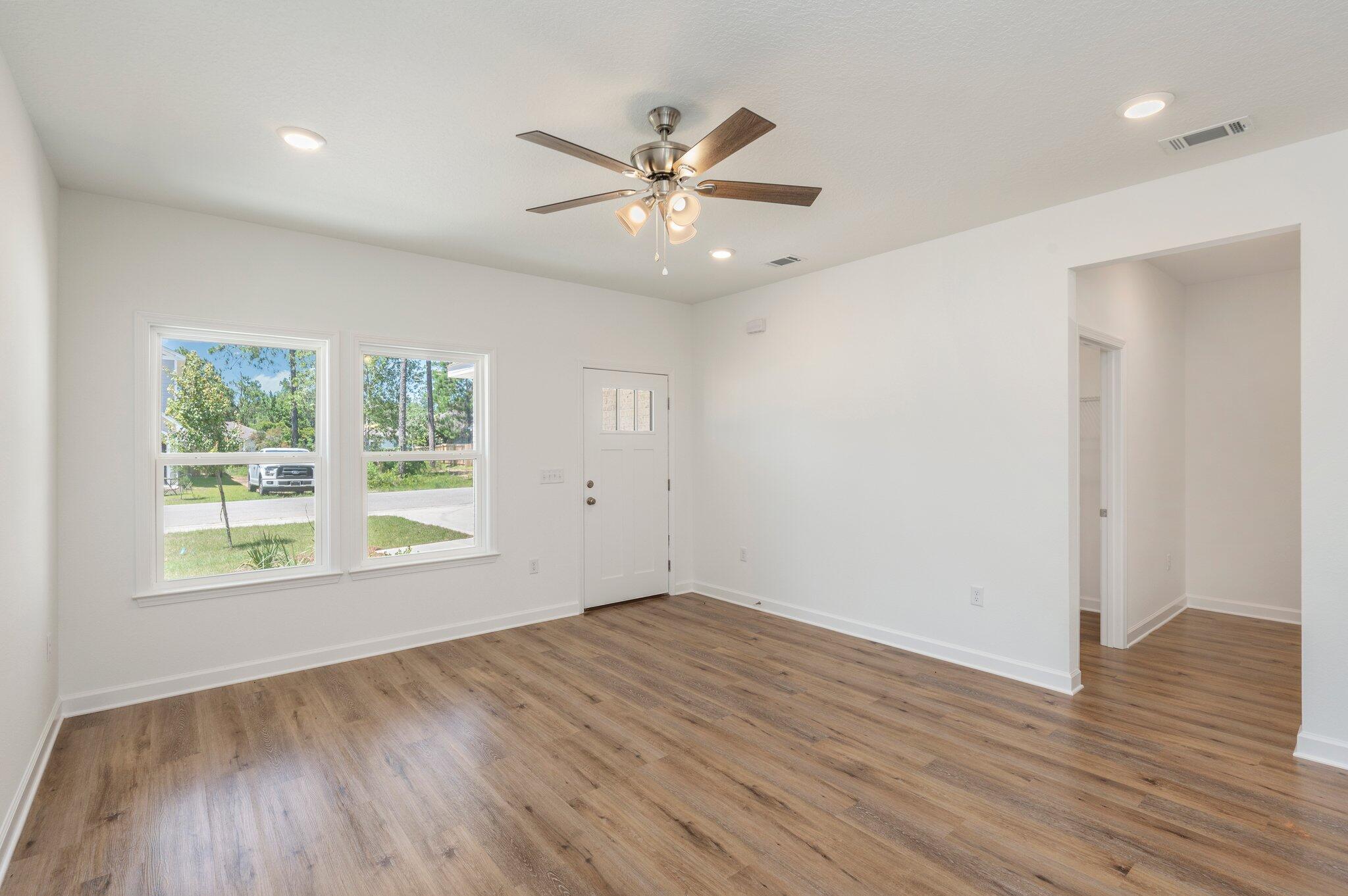 41 Spooner Street DeFuniak Springs, FL 32433 - Photo 6 of 22 1