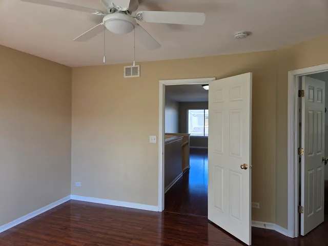 $229,900 | 39694 Warren Lane, Unit 39694, Beach Park, IL 60083