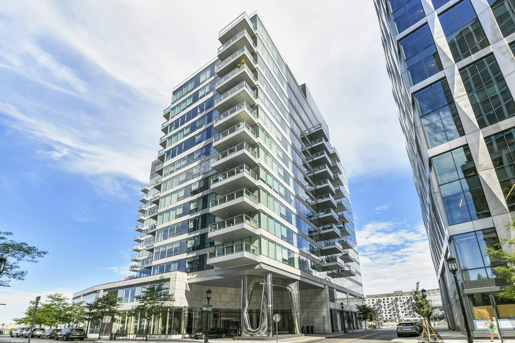 50 Liberty Drive, Unit PH1B Boston, MA 02210 - Photo 31 of 32 a front view of a building