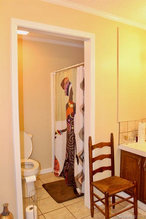 1666 Lincoln Road York, SC 29745 - Photo 7 of 11 Gallery Image 7