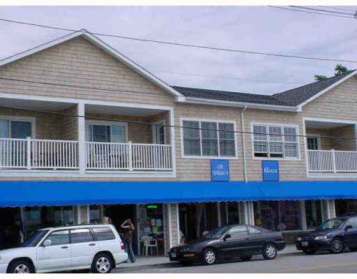 118 Bay Street, Unit R2 Westerly, RI 02891 - Photo 1 of 11 Exterior Front.
