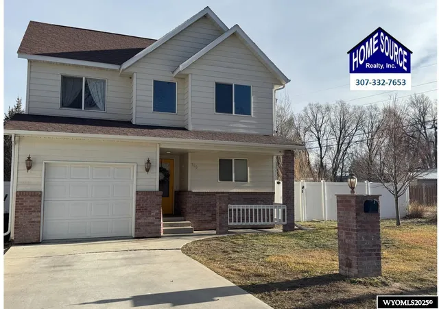 $429,000 | 360 North 9th Street, Lander, WY 82520
