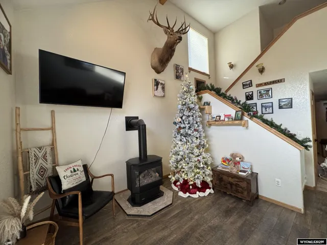 $429,000 | 360 North 9th Street, Lander, WY 82520