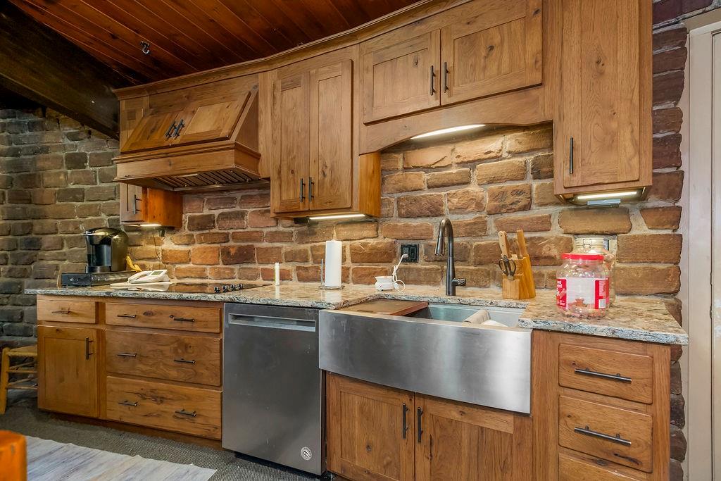 7693 Benner Lake Road Southeast Dearborn, MO 64439 - Photo 12 of 36