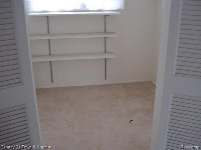 2544 Charms Road Wixom, MI 48393 - Photo 12 of 20 DSC00907