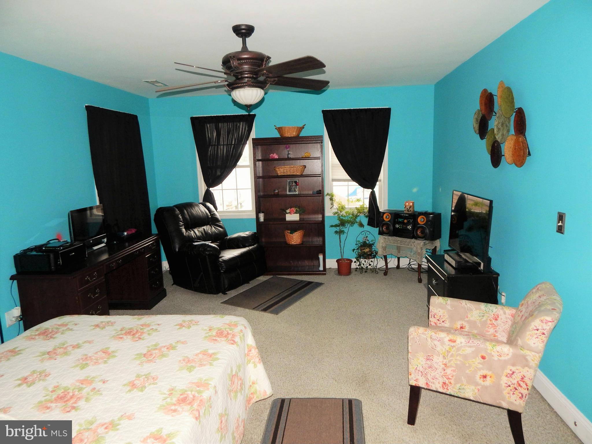 736 Seneca Park Road Middle River, MD 21220 - Photo 11 of 29 Bedroom (Master)