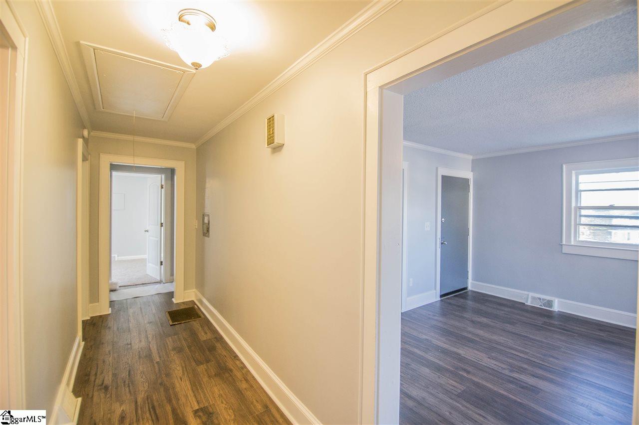315 New Woodruff Road Greer, SC 29651 - Photo 10 of 25 Gallery Image 10