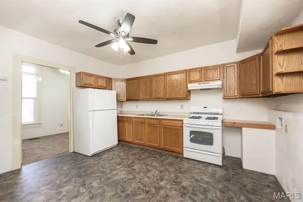 $159,500 | 216 North Fritz Street, Lebanon, IL 62254