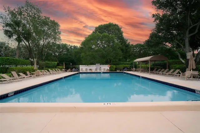 $320,000 | 3510 Oaks Way, Unit 408, Pompano Beach, FL 33069