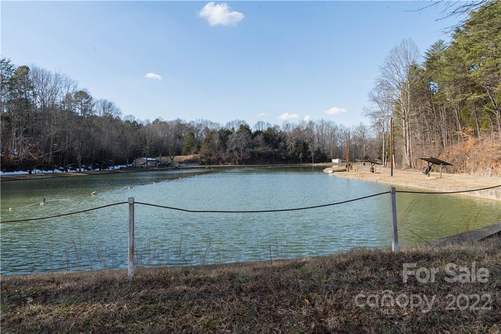 124 Hughey Lake Road Blacksburg, SC 29702 - Photo 25 of 30 Gallery Image 25