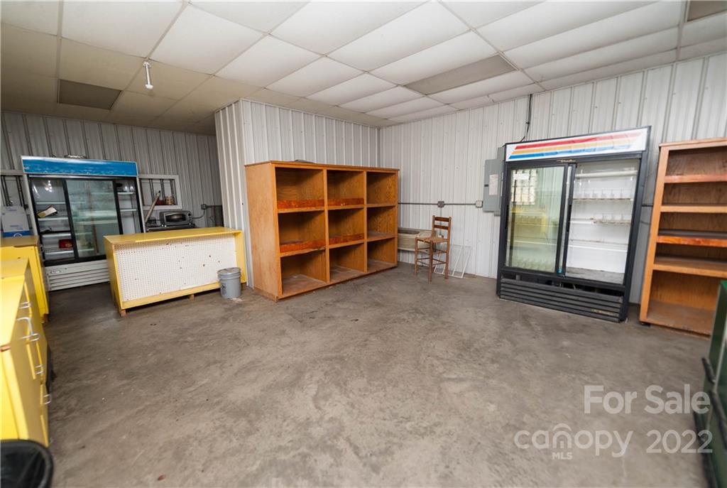 124 Hughey Lake Road Blacksburg, SC 29702 - Photo 28 of 30 Gallery Image 28