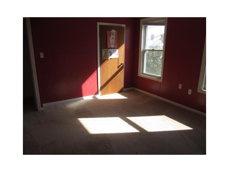 31 Gerald Street Pawtucket, RI 02860 - Photo 7 of 7 Master Bedroom.