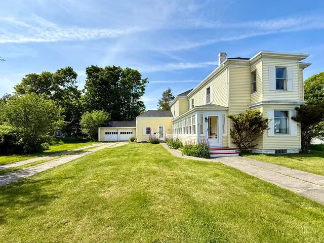 $360,000 | 14 Water Street, Eastport, ME 04631