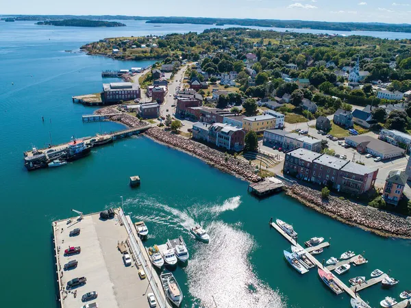 $260,000 | 14 Water Street, Eastport, ME 04631