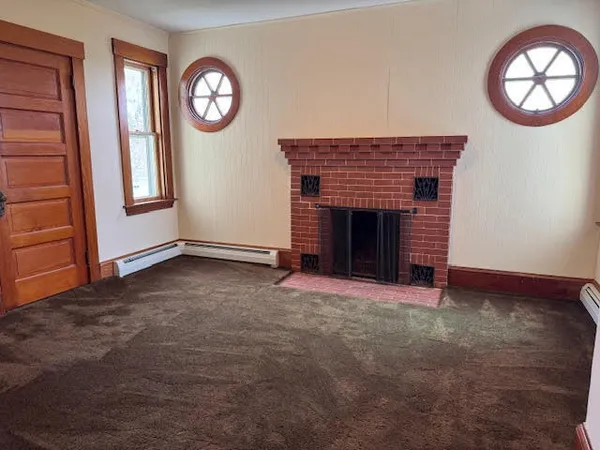 $260,000 | 14 Water Street, Eastport, ME 04631