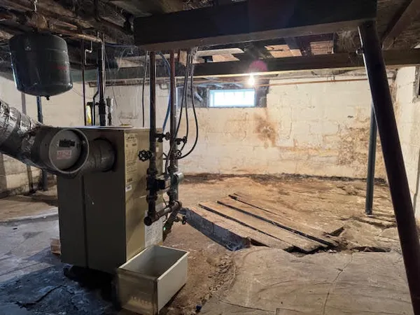 $260,000 | 14 Water Street, Eastport, ME 04631