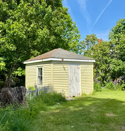 $260,000 | 14 Water Street, Eastport, ME 04631