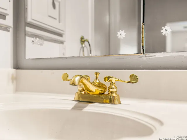 $264,000 | 11610 Whisper Trail Street, San Antonio, TX 78230