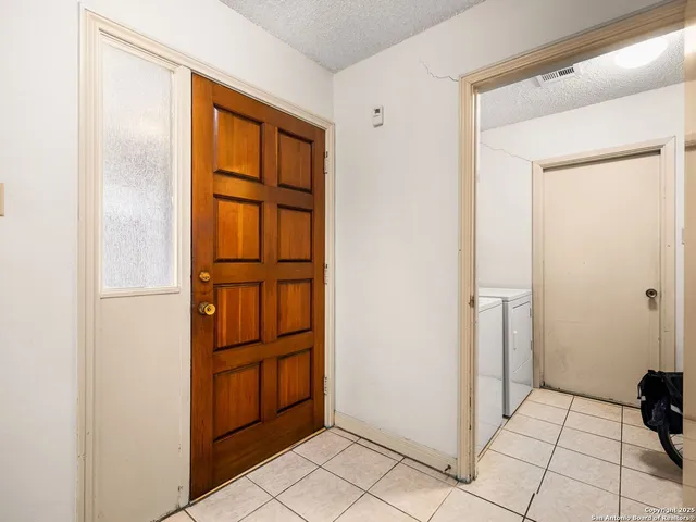 $264,000 | 11610 Whisper Trail Street, San Antonio, TX 78230