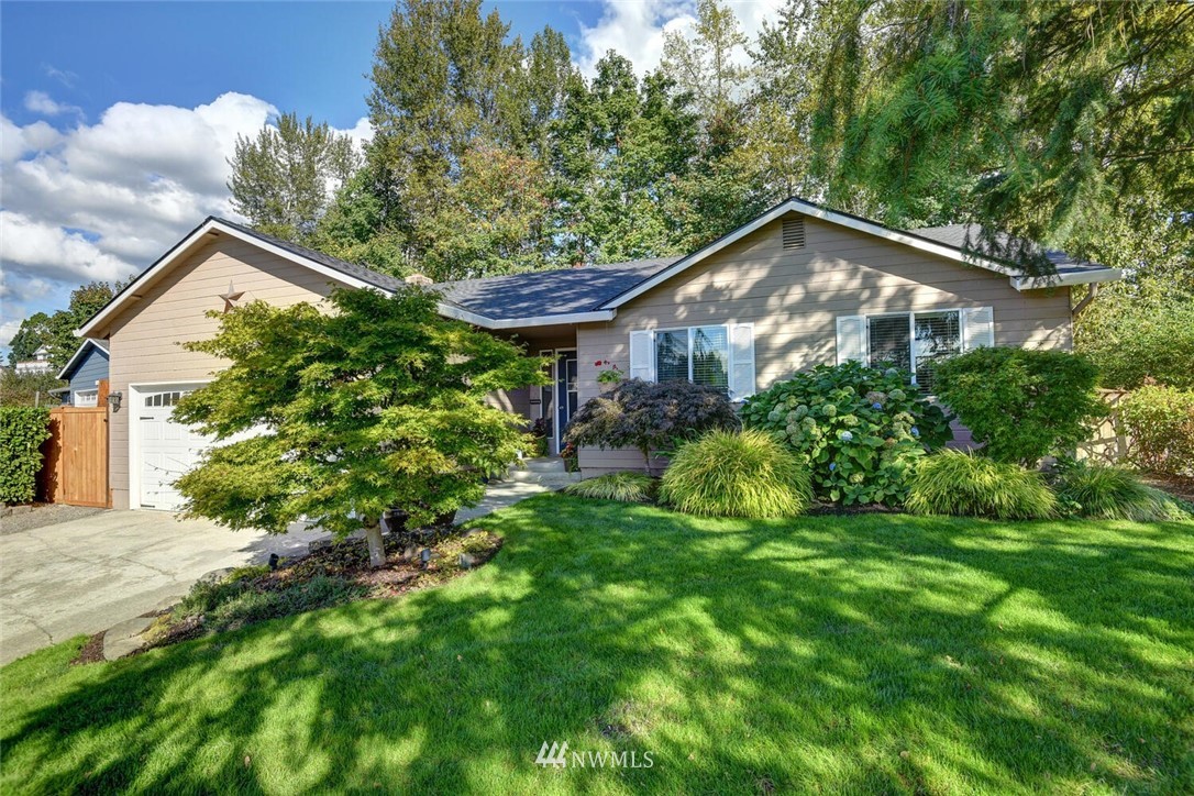 19240 146th Avenue Southeast Renton, WA 98058 - Photo 3 of 28 Gallery Image 3