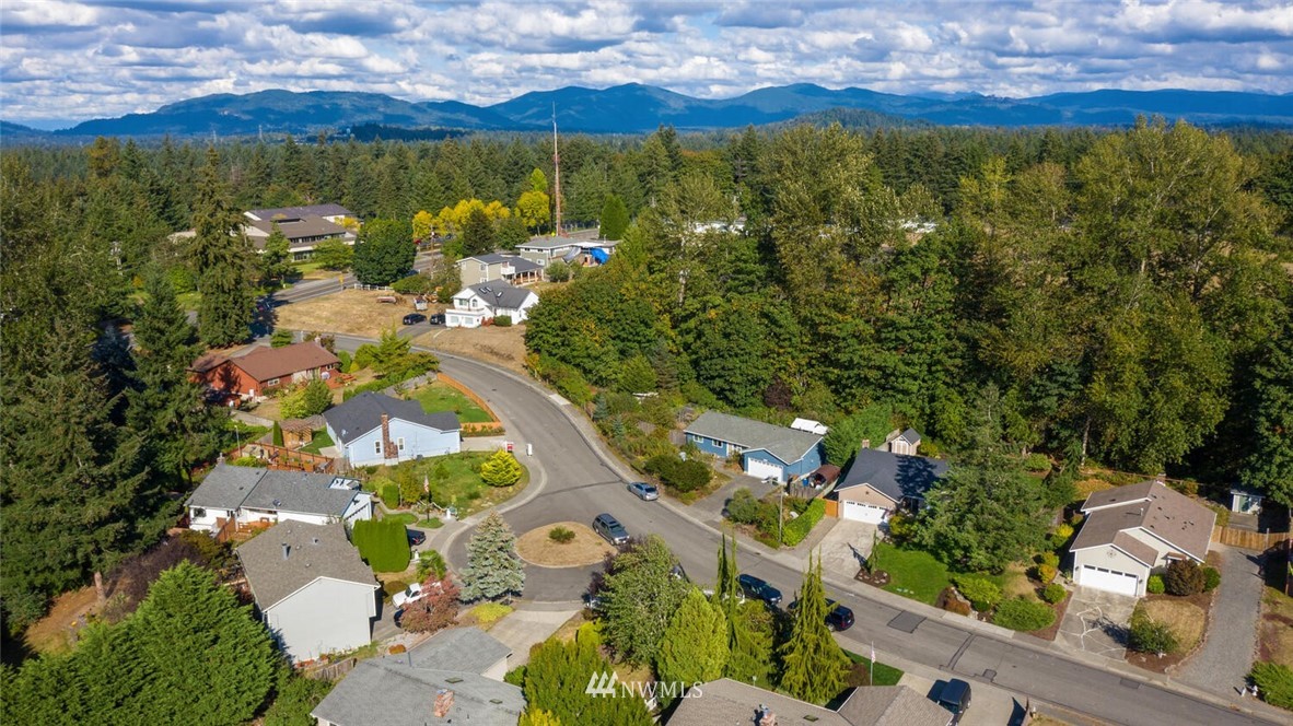 19240 146th Avenue Southeast Renton, WA 98058 - Photo 27 of 28 Gallery Image 27