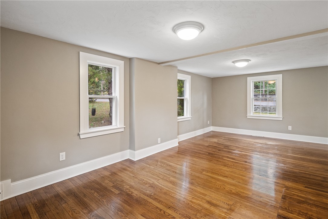 4717 Flat River Road Coventry, RI 02827 - Photo 14 of 28 living room