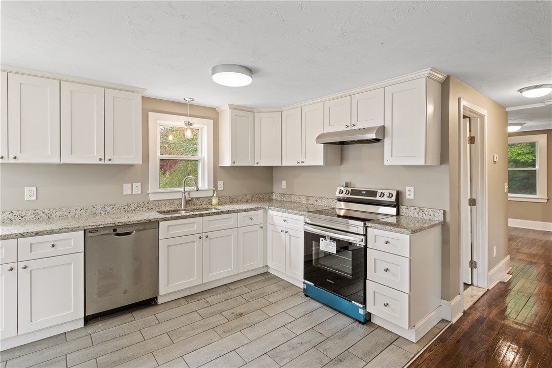 4717 Flat River Road Coventry, RI 02827 - Photo 7 of 28 kitchen