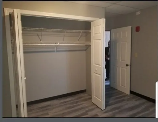 $1,700 | 2 Fairlawn Avenue, Unit SUITE 2, Oxford, MA 01540