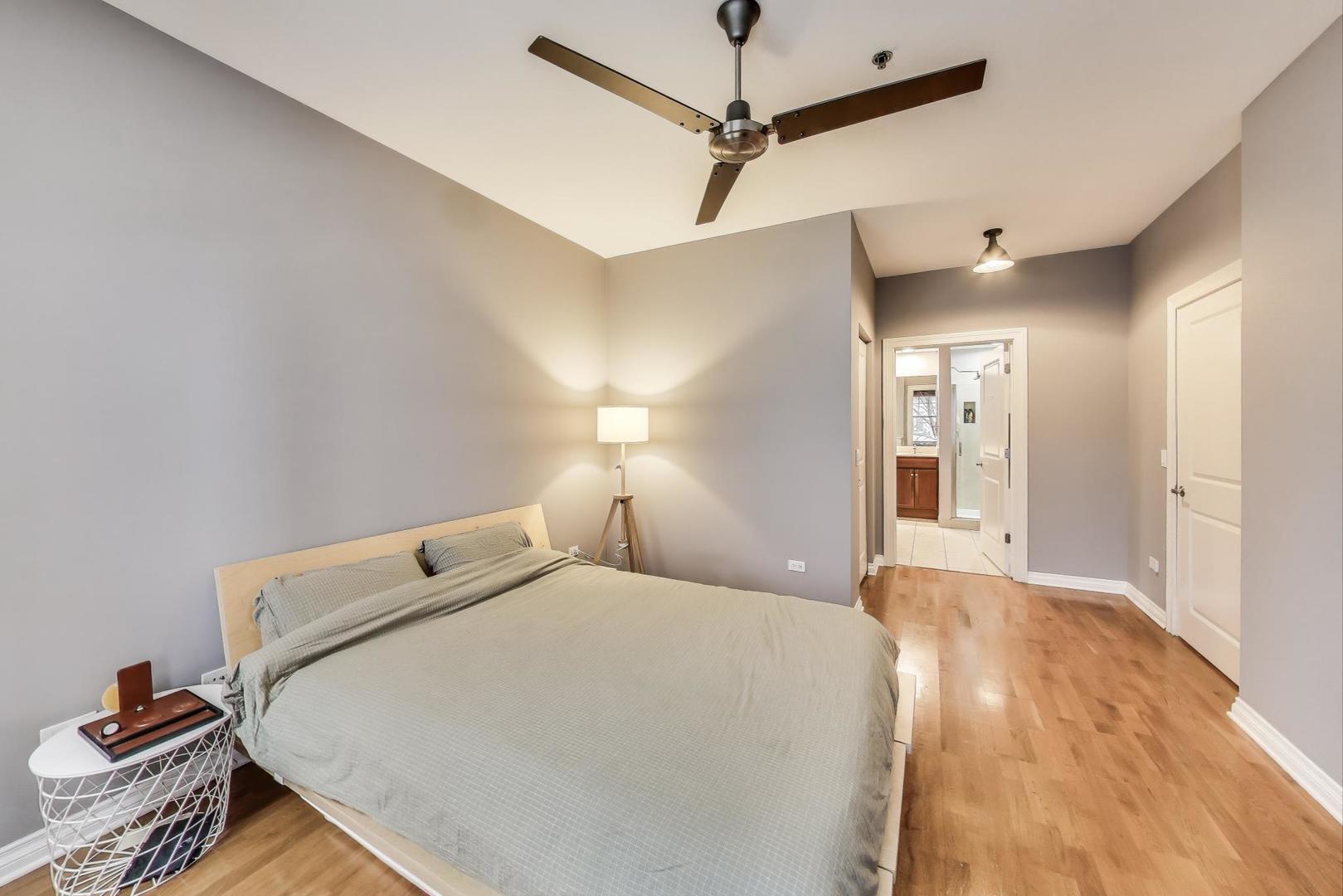 5556 North Sheridan Road, Unit 306 Chicago, IL 60640 - Photo 11 of 27