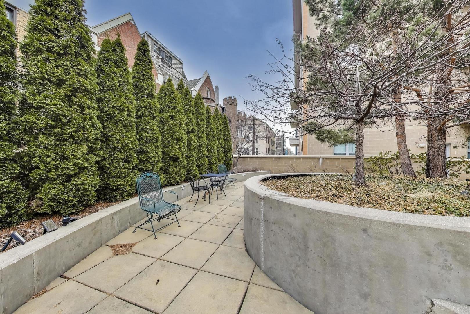 5556 North Sheridan Road, Unit 306 Chicago, IL 60640 - Photo 23 of 27