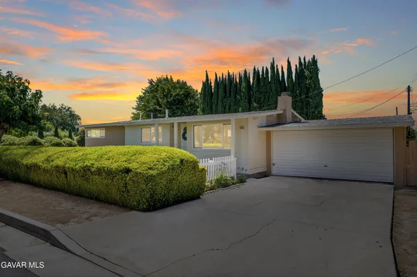 $340,000 | 615 Brentwood Drive, Tehachapi, CA 93561