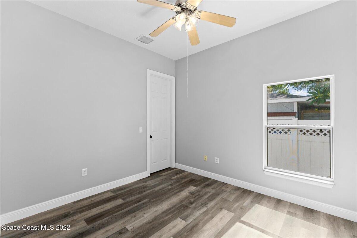 1090 Emerald Road Southeast Palm Bay, FL 32909 - Photo 13 of 26 16-DSC01271
