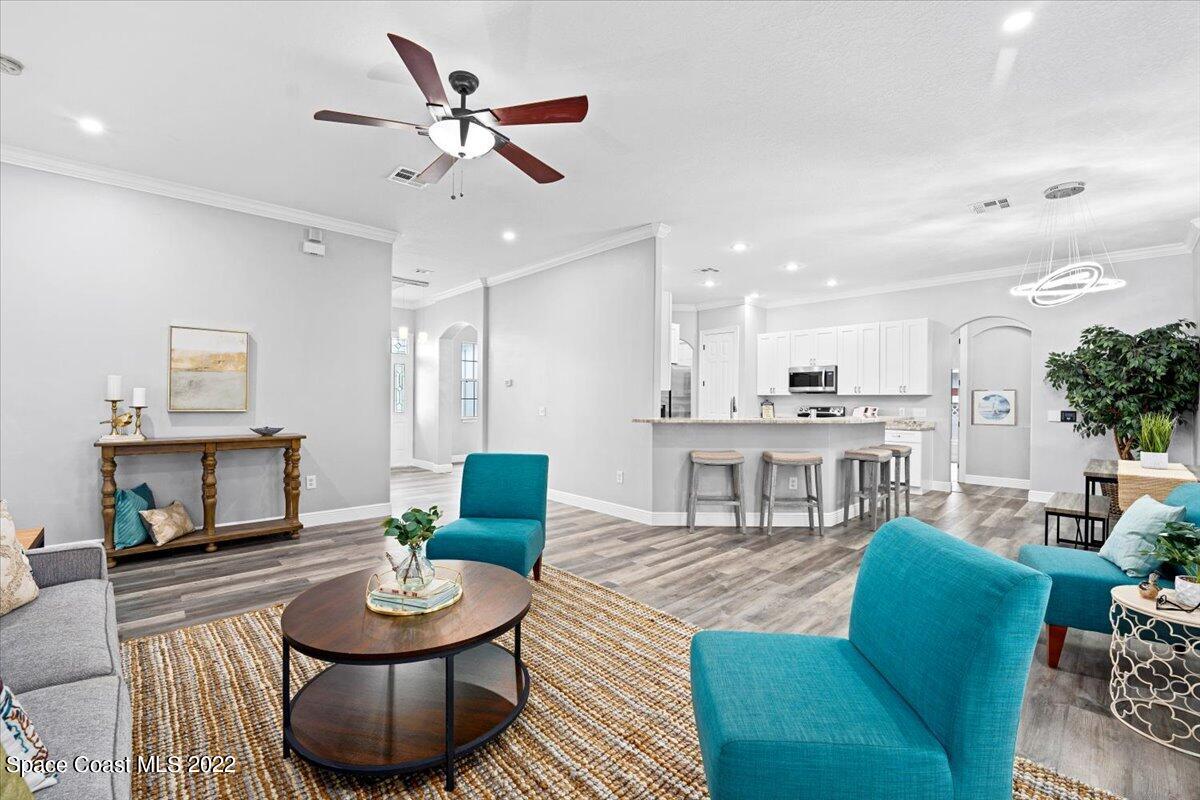 1090 Emerald Road Southeast Palm Bay, FL 32909 - Photo 5 of 26 06-DSC01365