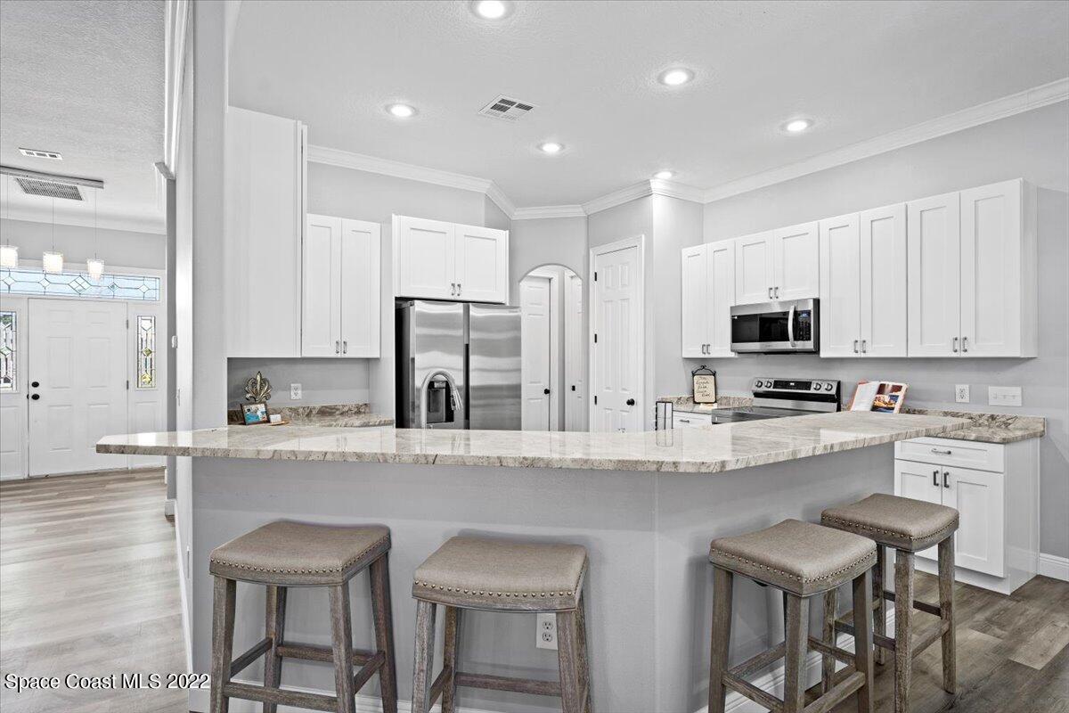 1090 Emerald Road Southeast Palm Bay, FL 32909 - Photo 6 of 26 07-DSC01379