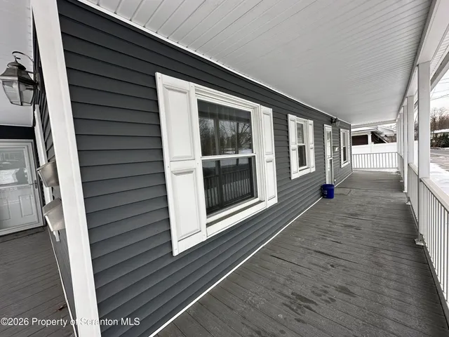 $1,300 | 546 Main Street, Dickson City, PA 18519