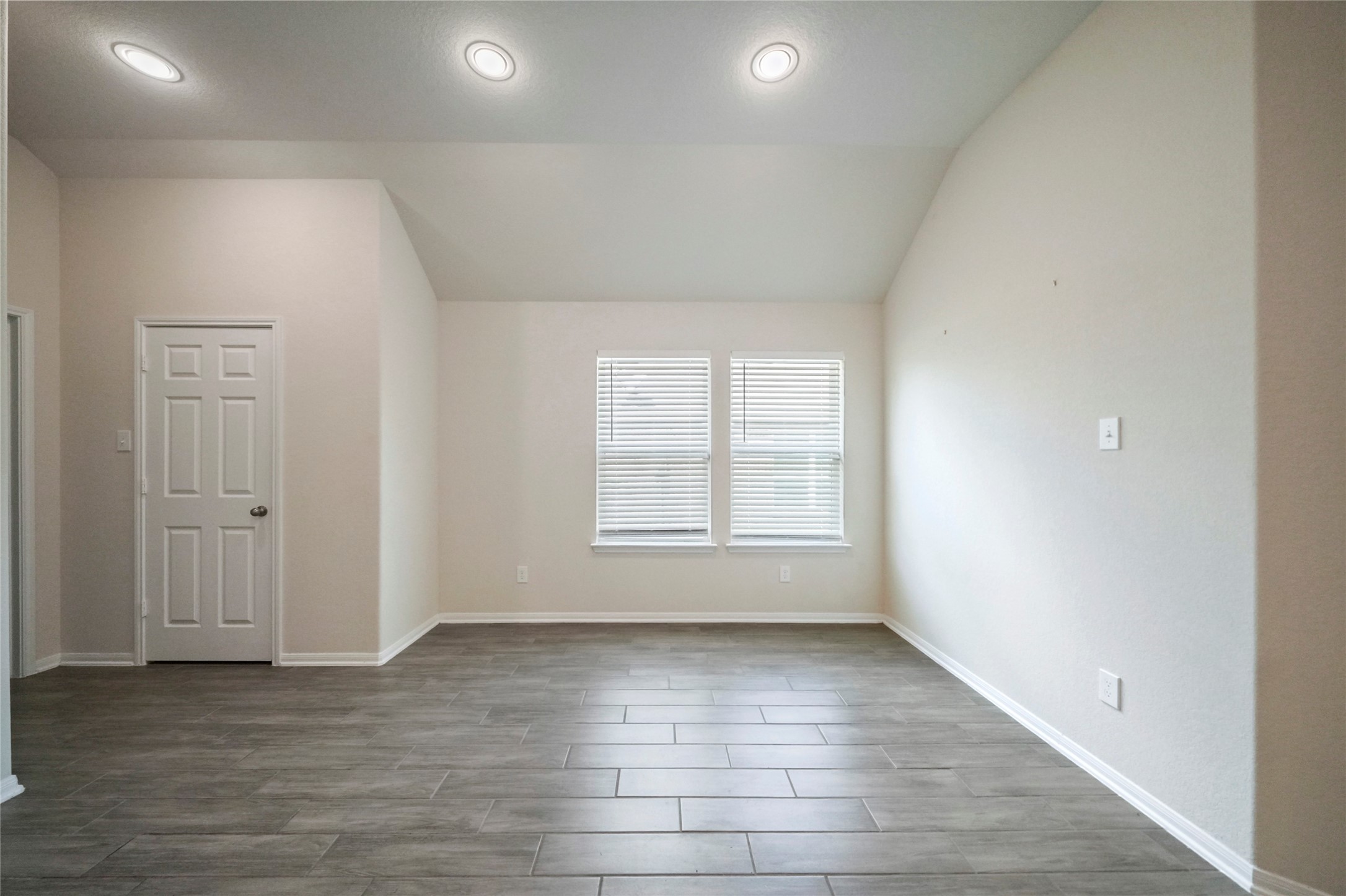 3227 Fairhaven Lane Rosenberg, TX 77471 - Photo 16 of 30 dining room