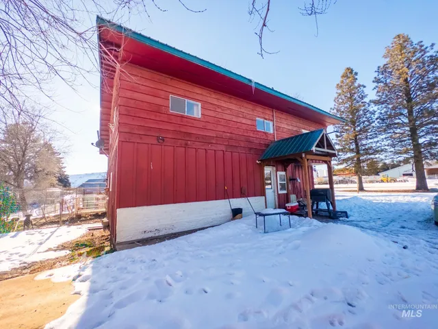 $549,000 | 140 North Railroad Street, Cambridge, ID 83610