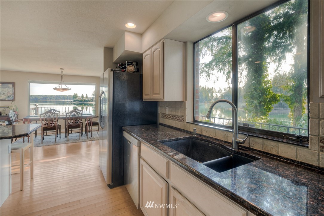 5660 East Grapeview Loop Road Allyn, WA 98524 - Photo 13 of 40 Gallery Image 13