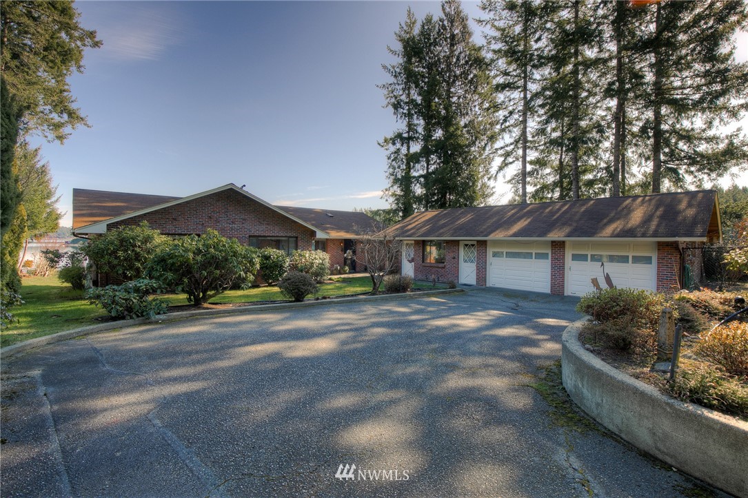 5660 East Grapeview Loop Road Allyn, WA 98524 - Photo 23 of 40 Gallery Image 23