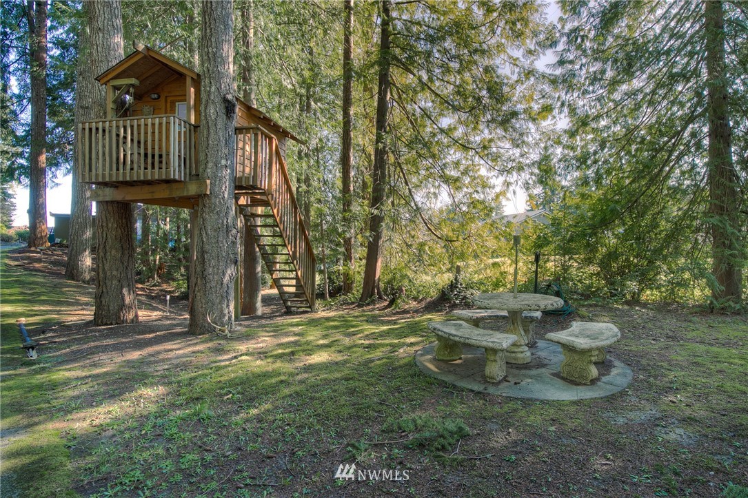 5660 East Grapeview Loop Road Allyn, WA 98524 - Photo 37 of 40 Gallery Image 37