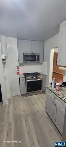 $3,100 | 115 River Road, Unit 1, Bogota, NJ 07603