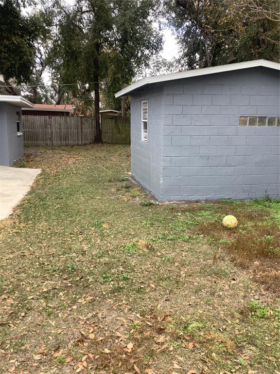 4417 Perch Street Tampa, FL 33617 - Photo 16 of 28