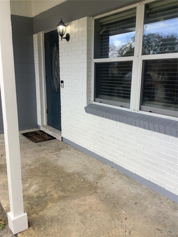 4417 Perch Street Tampa, FL 33617 - Photo 2 of 28