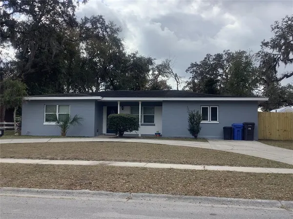 $2,500 | 4417 Perch Street, Tampa, FL 33617