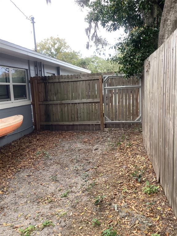 4417 Perch Street Tampa, FL 33617 - Photo 9 of 28