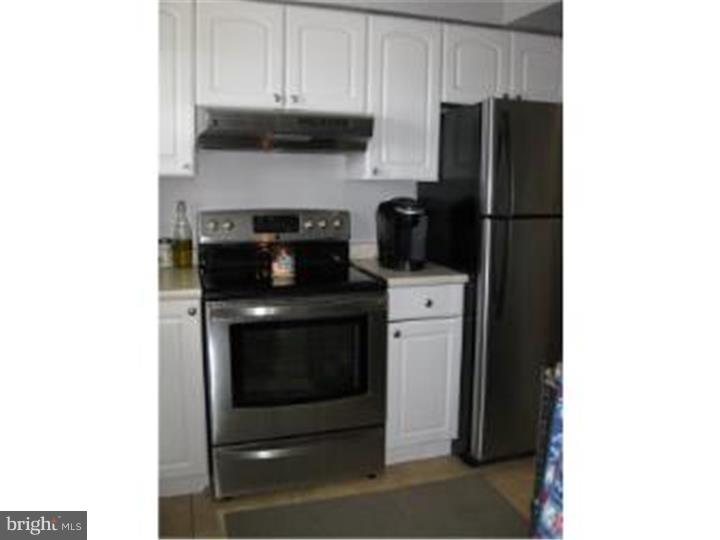 323 McIntosh Road West Chester, PA 19382 - Photo 11 of 25 Kitchen
