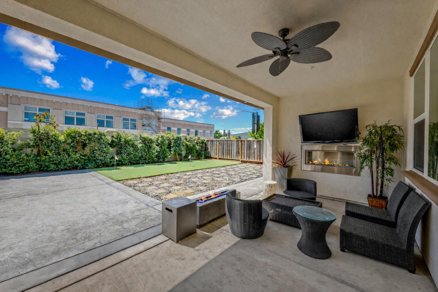 9850 Bobcat Court Gilroy, CA 95020 - Photo 32 of 41